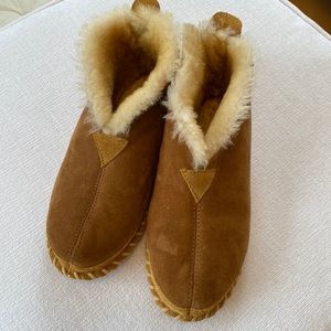 LL Bean Tan Slippers size 7